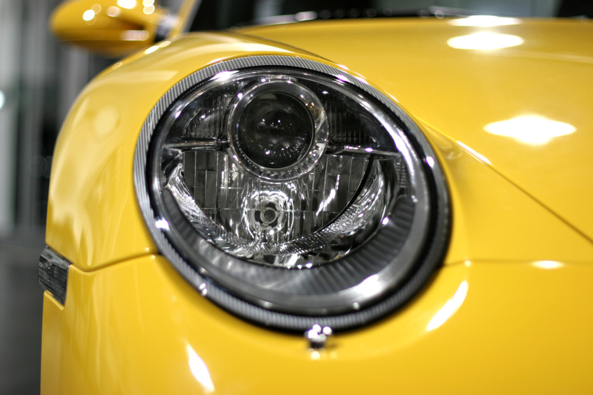 Assurer votre Porsche Cayman à Cannes